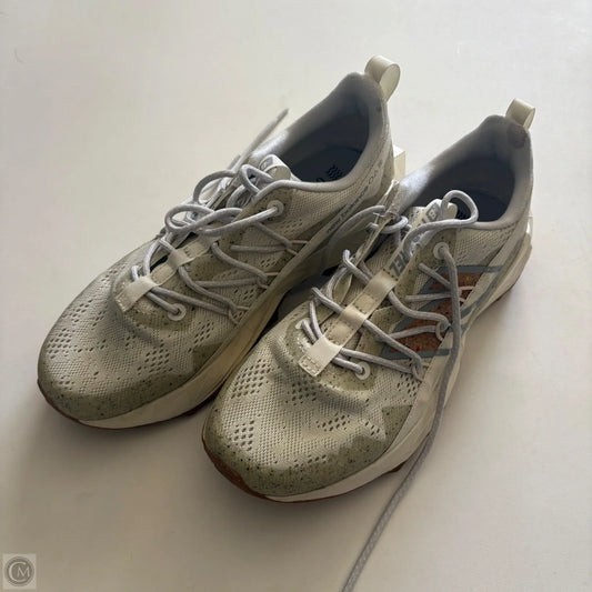 Shoes Athletic By New Balance In Cream & Green, Size: 8.5