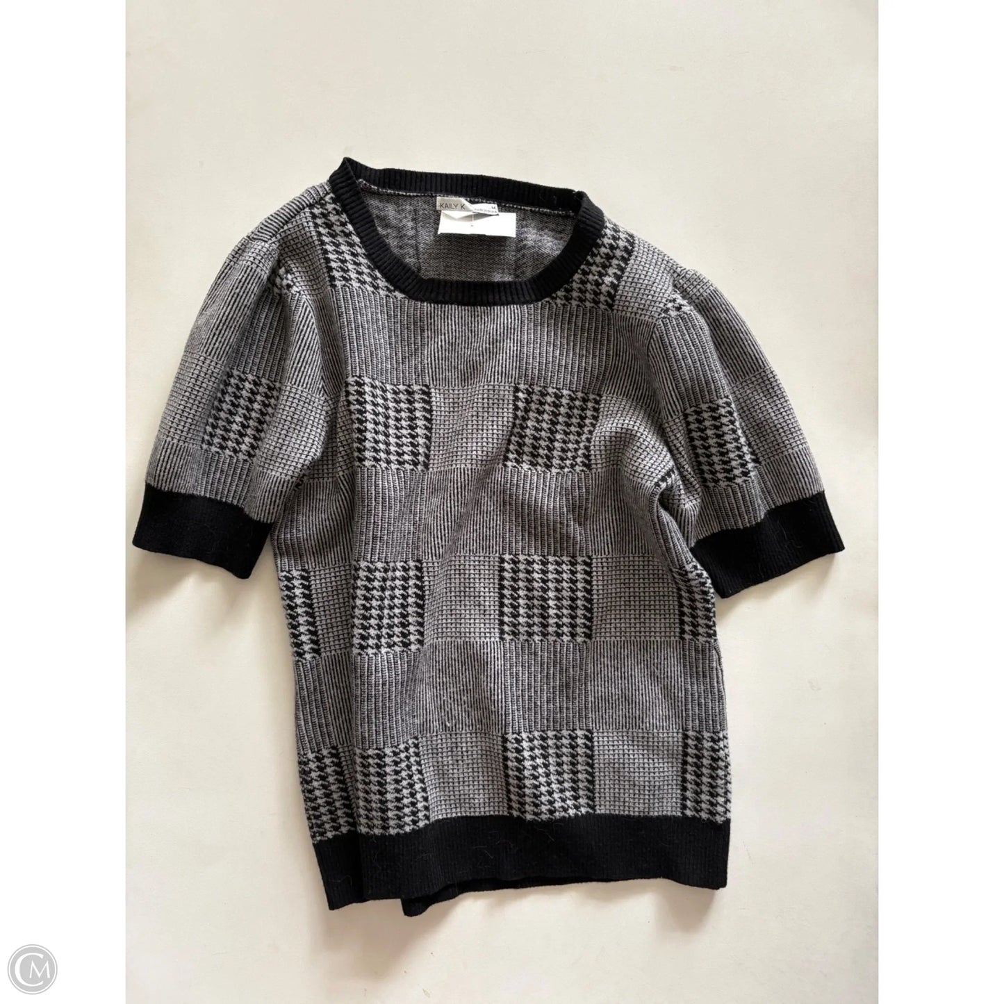 Sweater Short Sleeve By Kaily In Black, Size: M