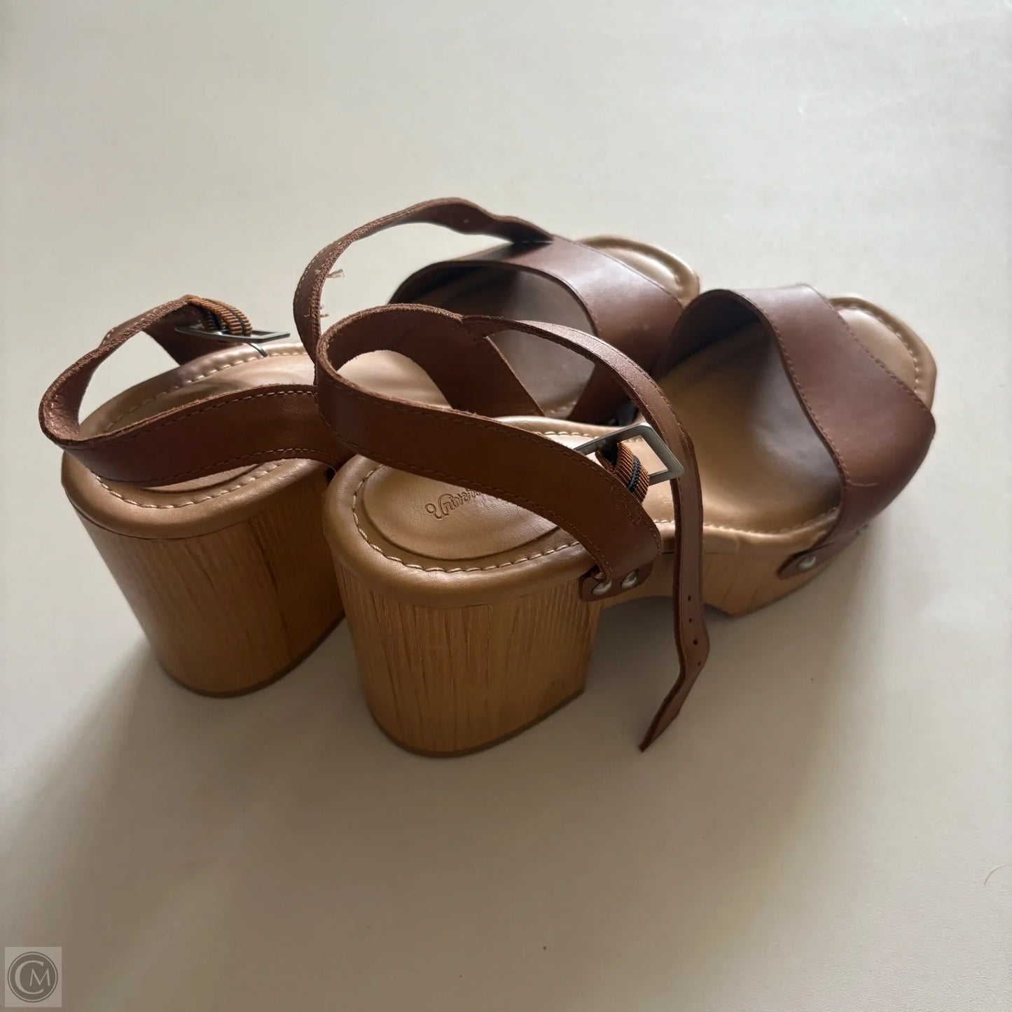Shoes Heels Block By Universal Thread In Brown, Size: 8.5