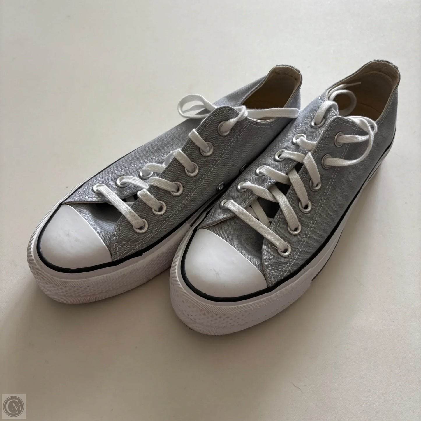 Shoes Sneakers By Converse In Grey, Size: 7