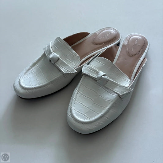 Shoes Flats By Bandolino In White, Size: 7.5