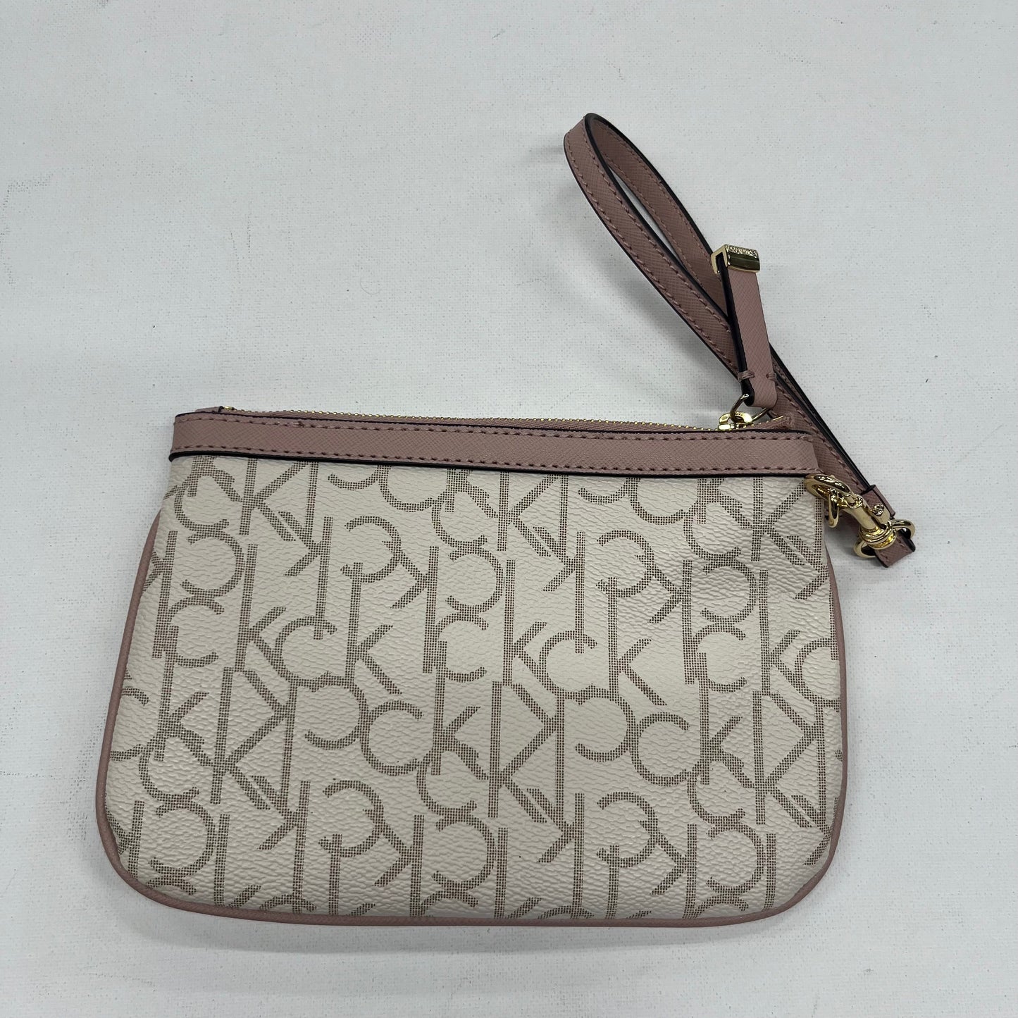 Wristlet By Calvin Klein  Size: Medium