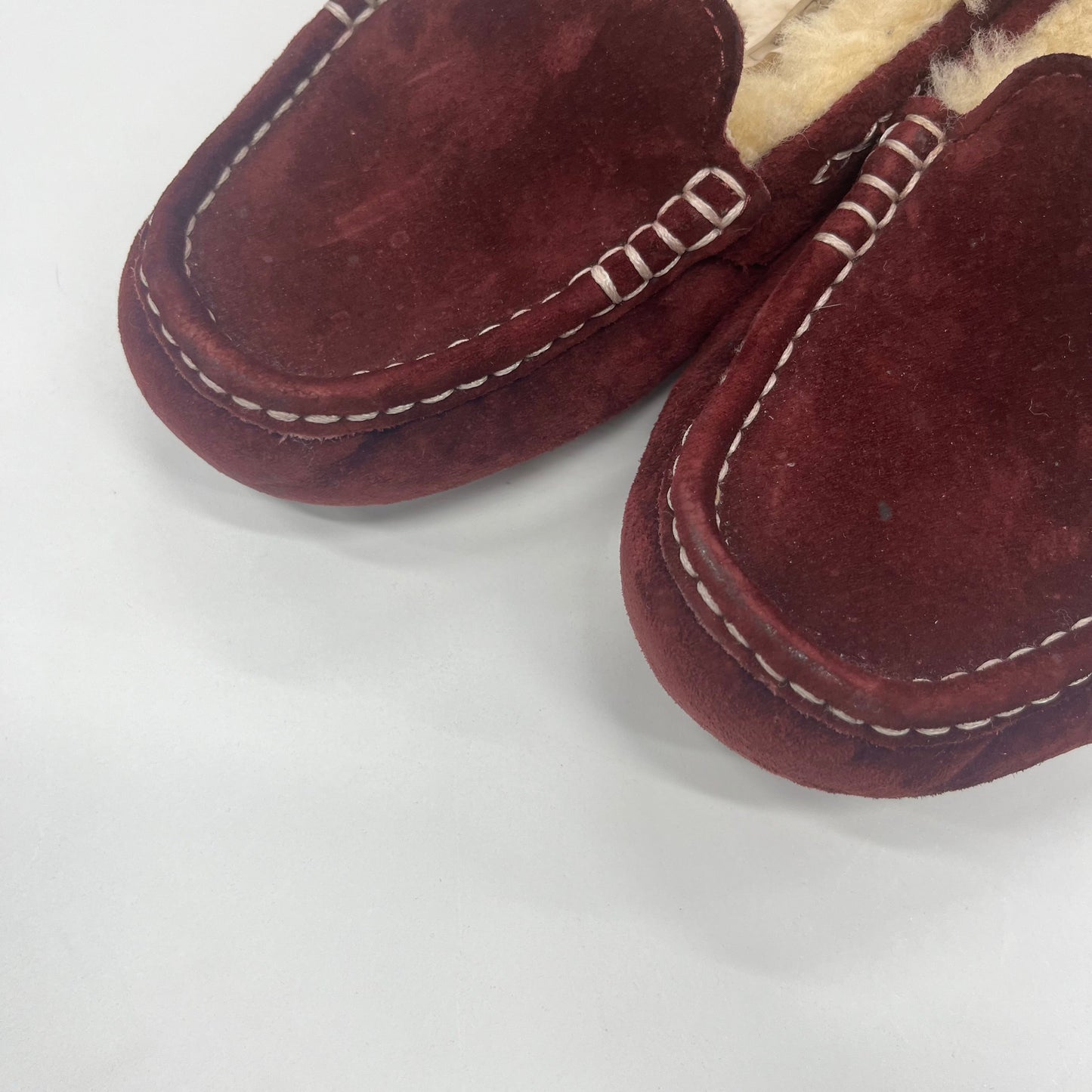 Burgundy Shoes Flats Espadrille Ugg, Size 6