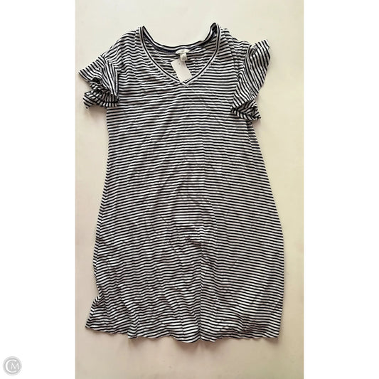 Dress Casual Short By Cato In Striped Pattern, Size: S