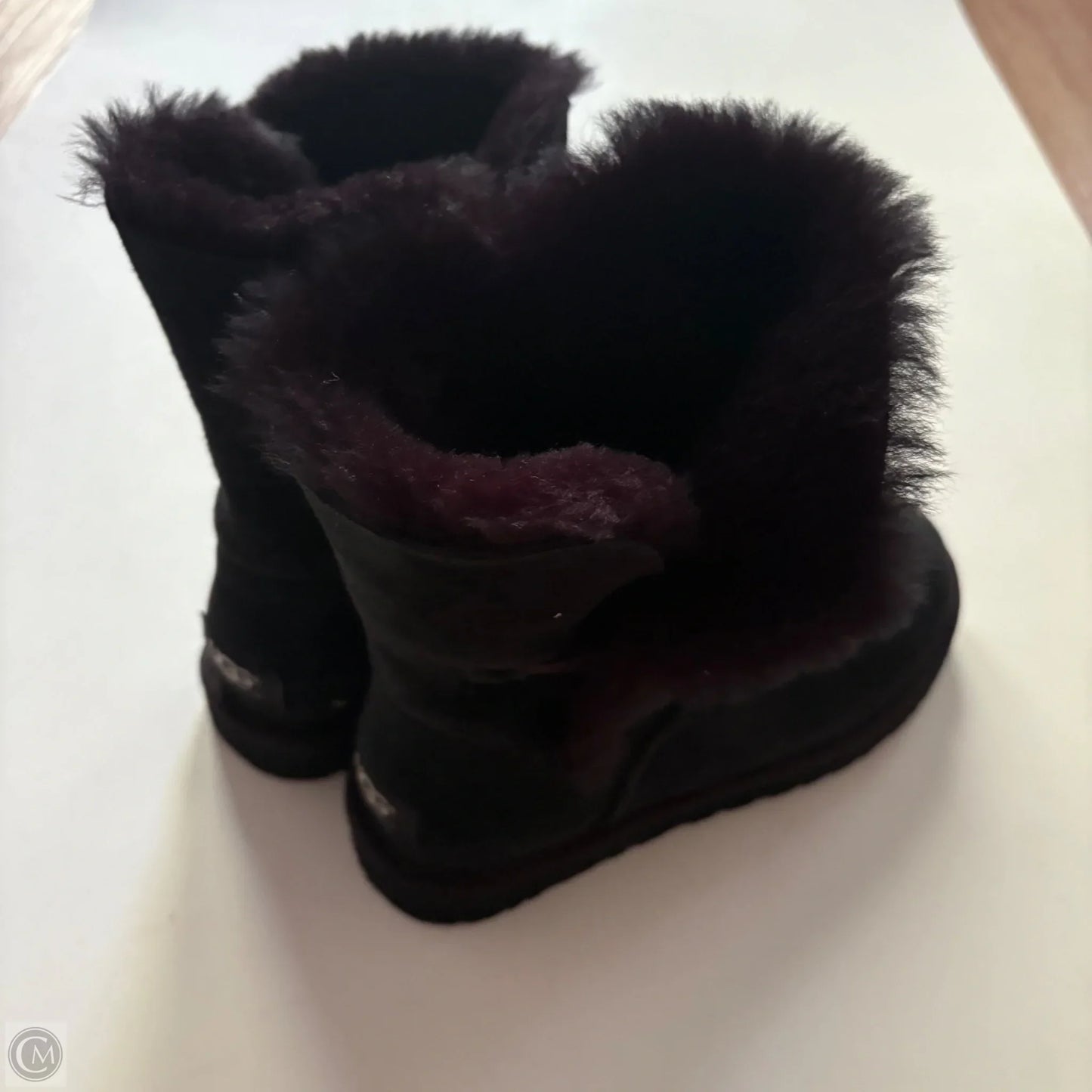 Boots Designer By Ugg In Black, Size: 6