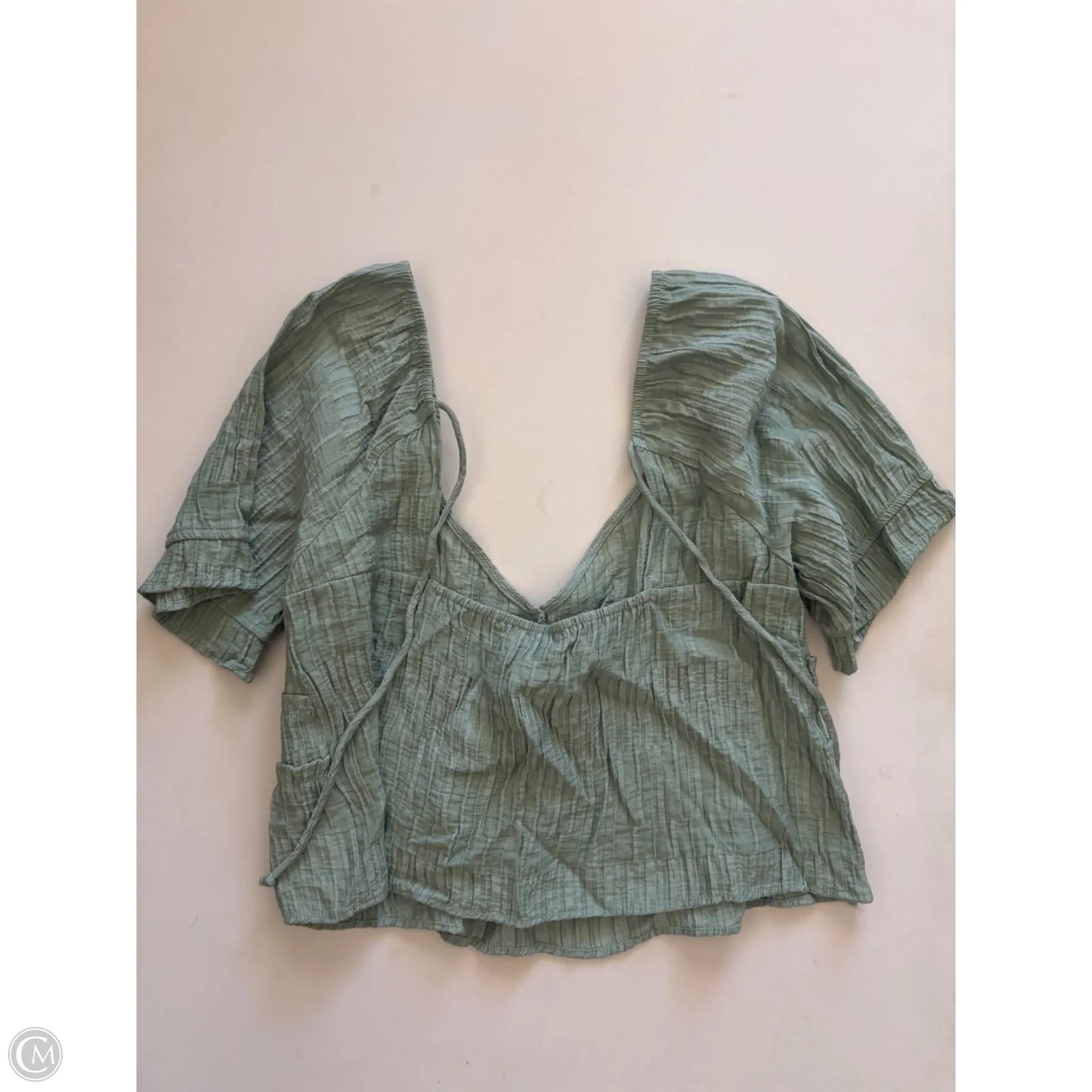 Top Short Sleeve By Kirious In Green, Size: L