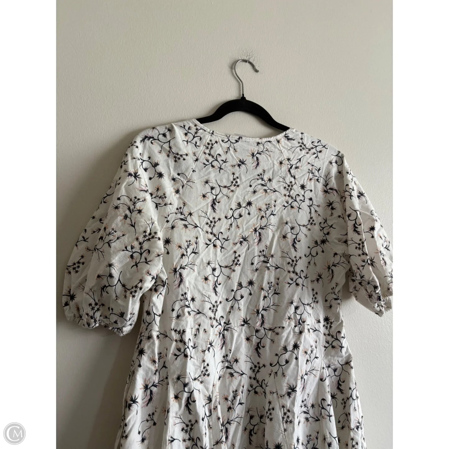 Dress Casual Short By Universal Thread In White, Size: S