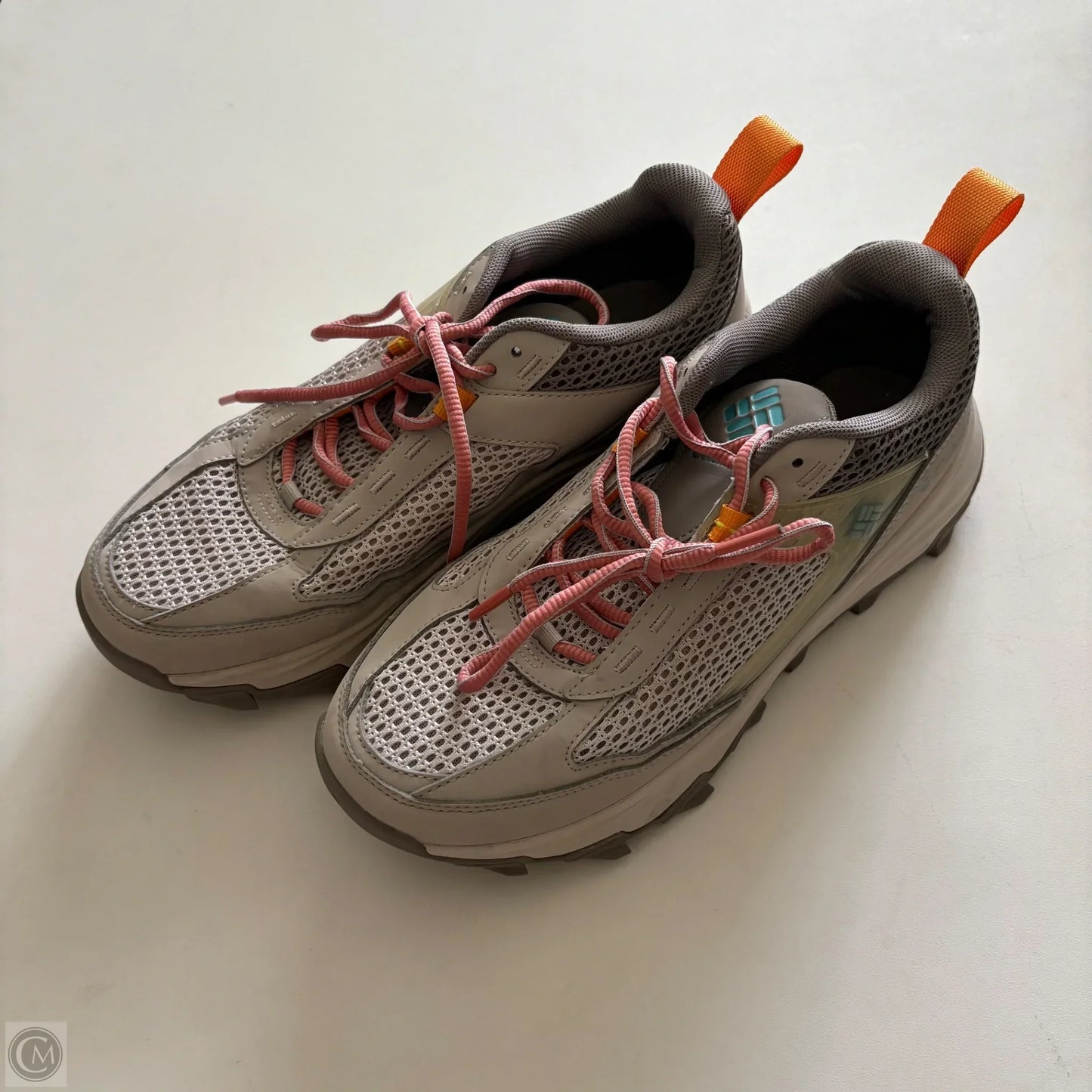Shoes Athletic By Columbia In Taupe, Size: 9.5