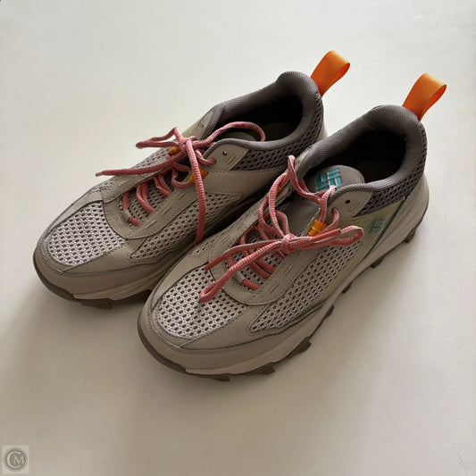 Shoes Athletic By Columbia In Taupe, Size: 9.5