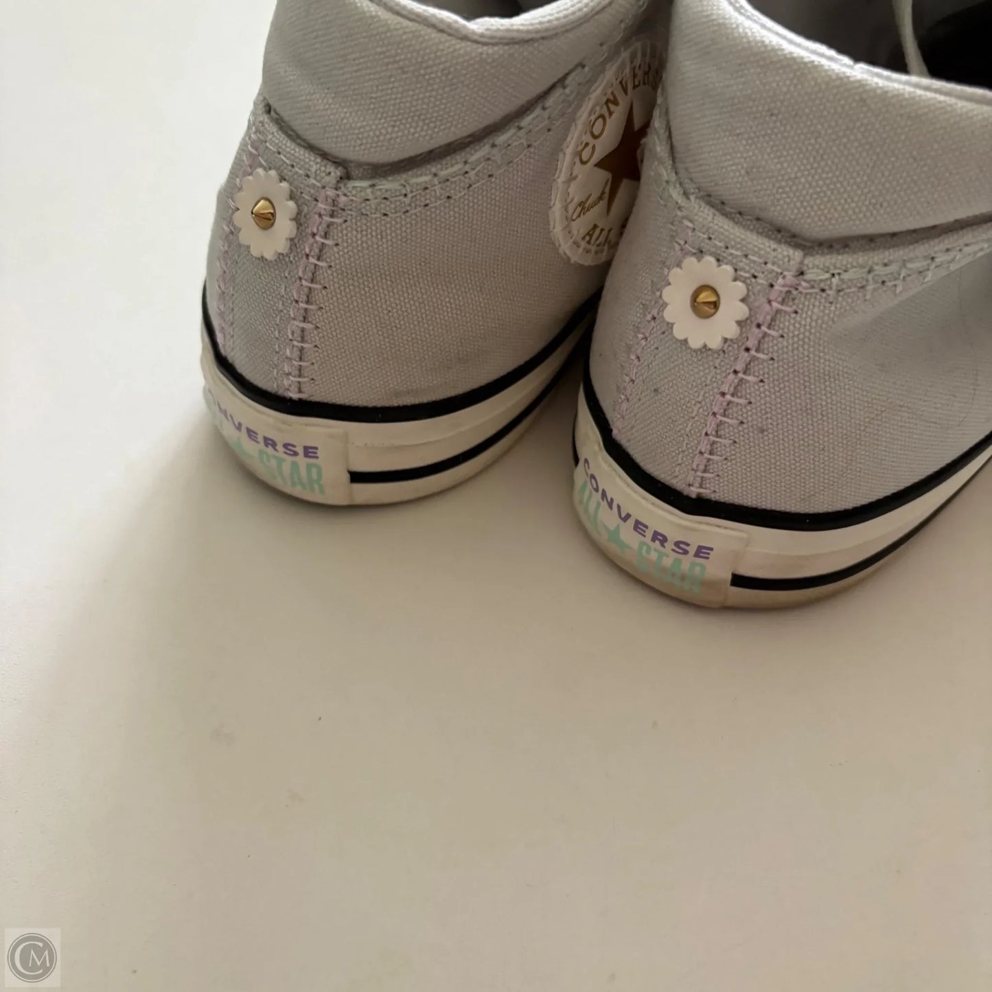 Shoes Sneakers By Converse In Grey, Size: 10