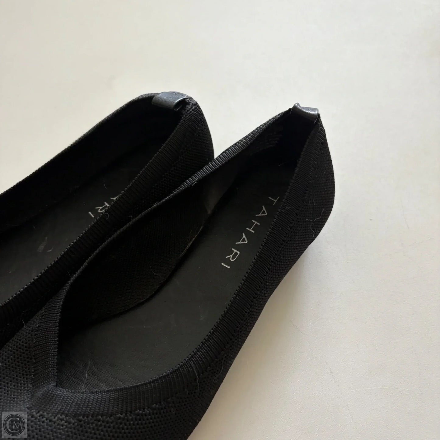 Shoes Flats By Tahari In Black, Size: 10