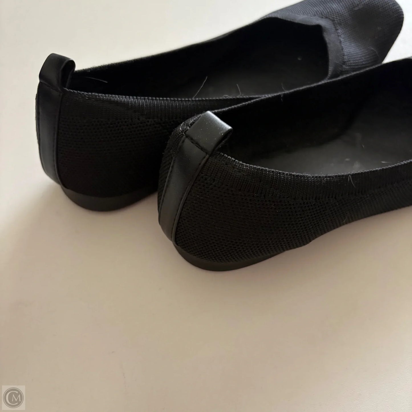 Shoes Flats By Tahari In Black, Size: 10