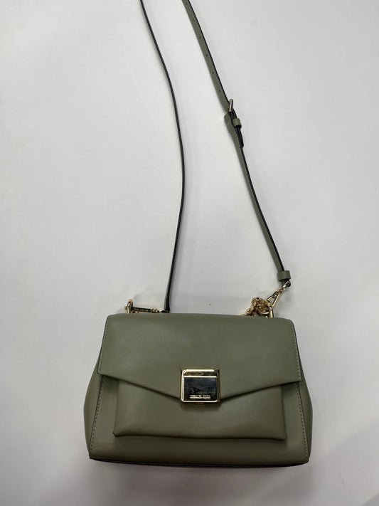 Mint Handbag Designer Michael Kors, Size Medium