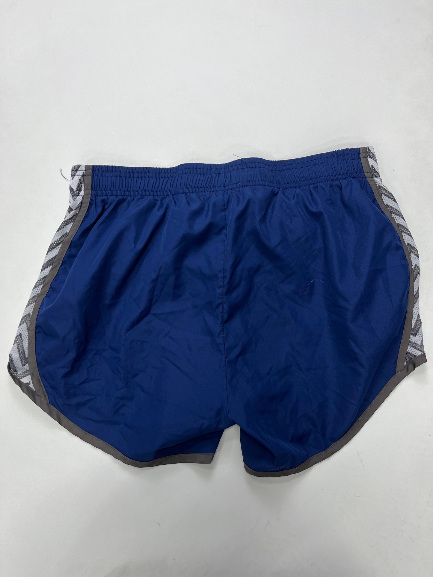 Athletic Shorts By Runway Ready Active  Size: L