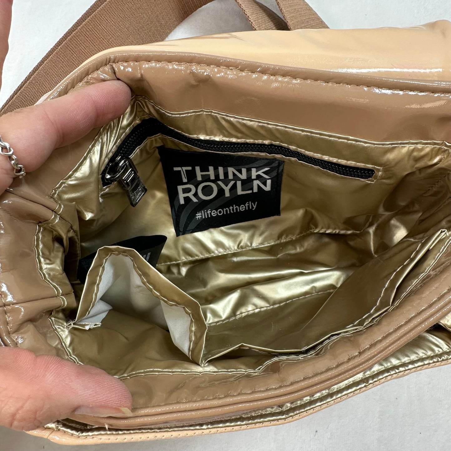 Crossbody By Think Royln, Size: Small