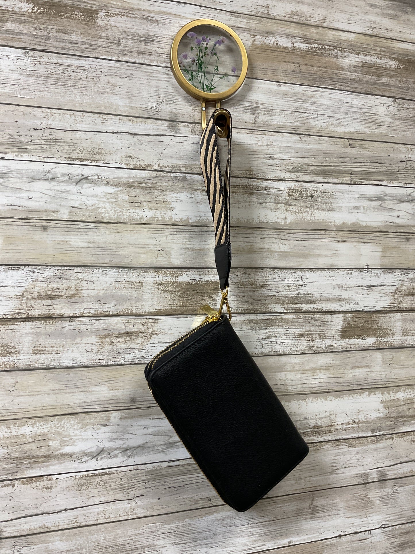 Wristlet By Cmc In Black, Size:Large