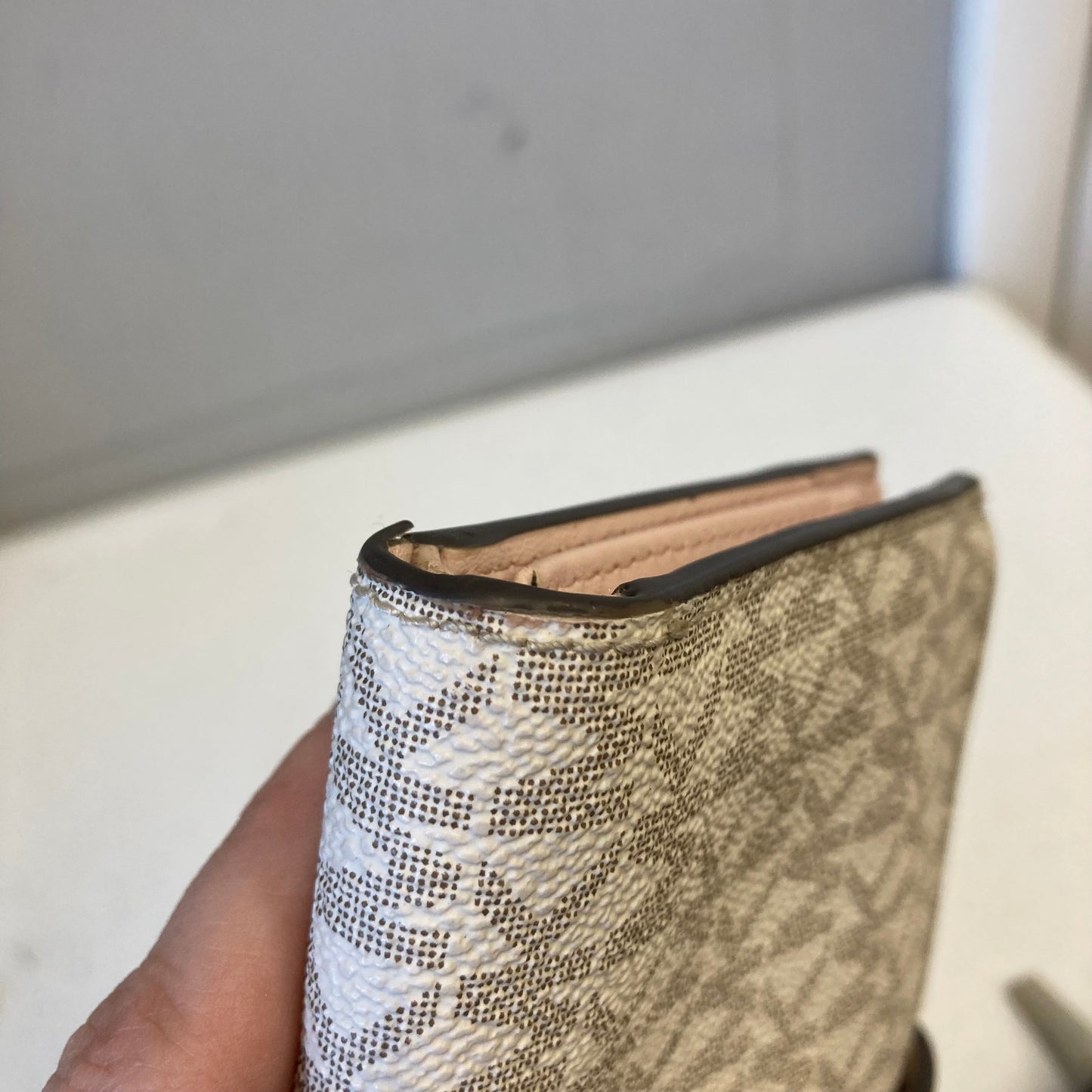 Wristlet Designer By Michael Kors In Tan, Size:Medium