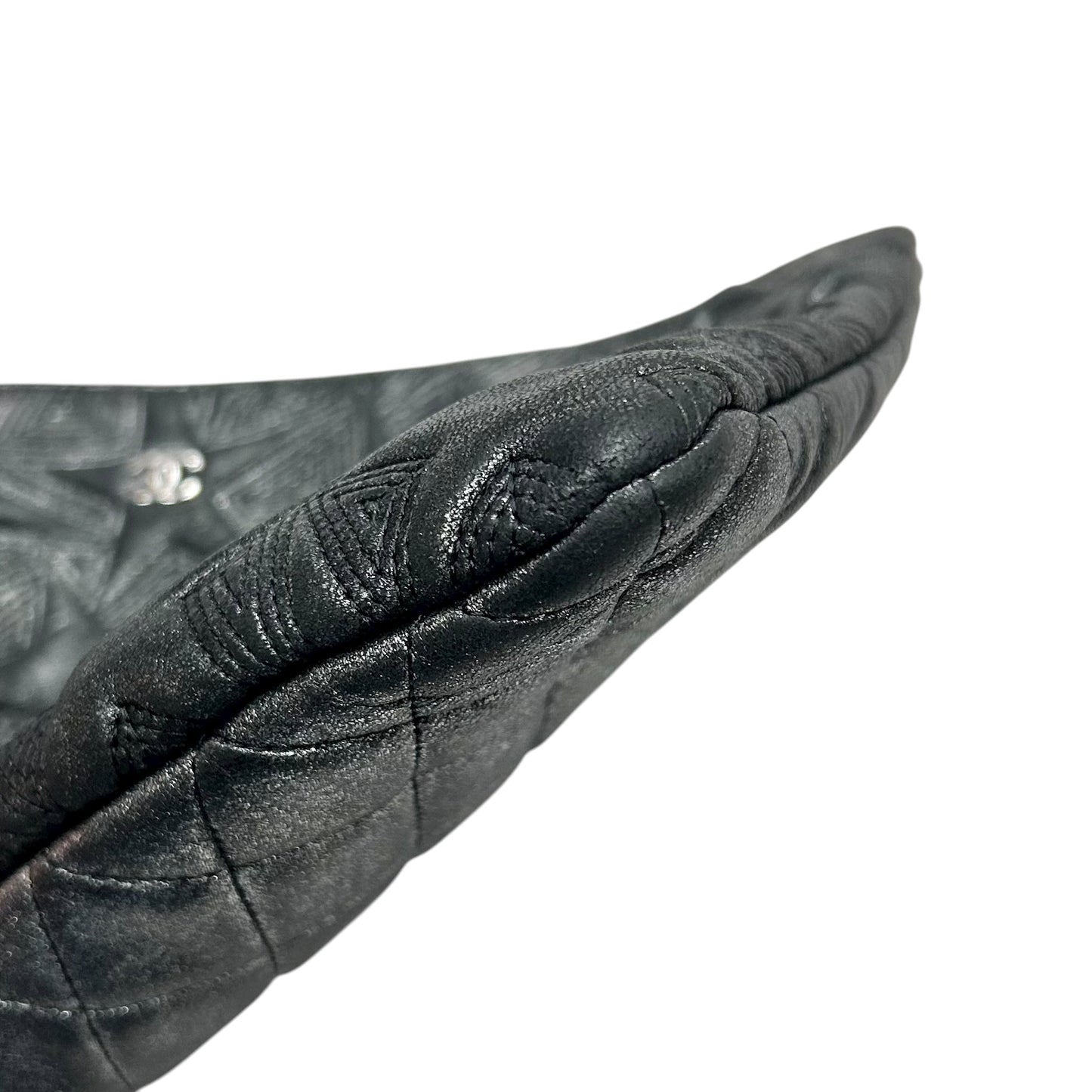 Clutch Luxury Designer By Chanel, Size: Large