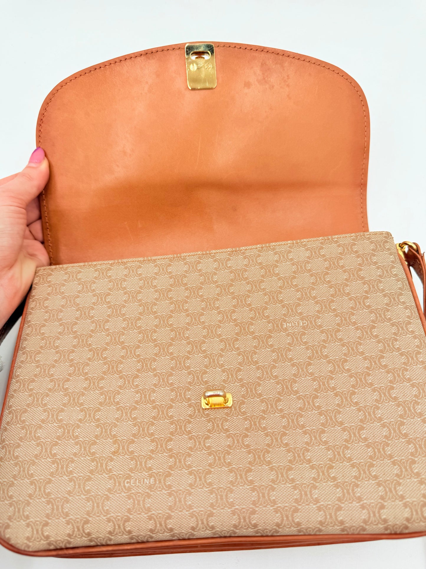 Crossbody Luxury Designer By Celine, Size: Medium