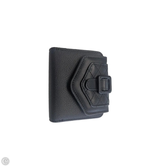 Wallet By Clothes Mentor, Size: Medium