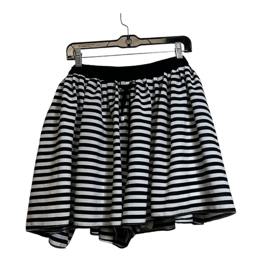 Skort By Torrid In Striped, Size: 2x