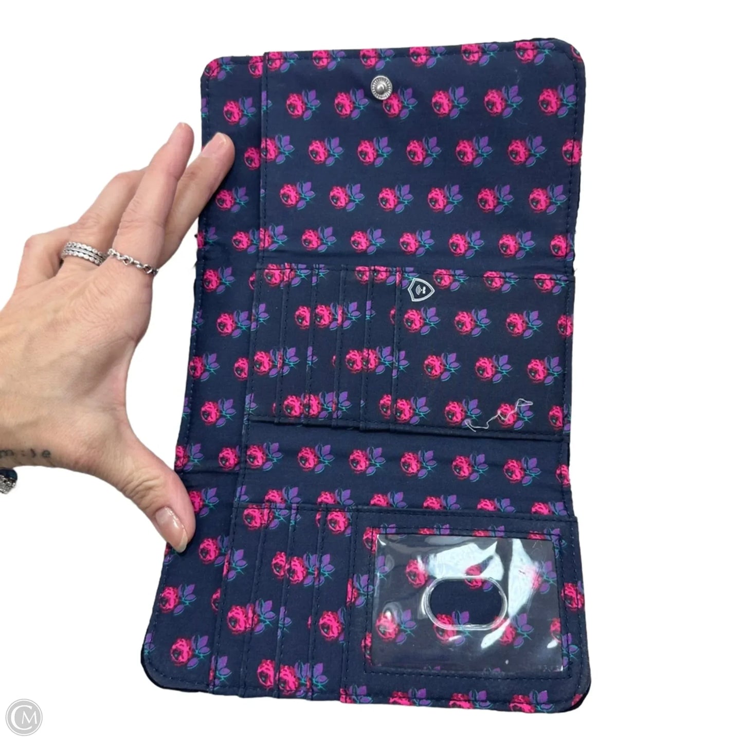 Wristlet By Vera Bradley, Size: Medium