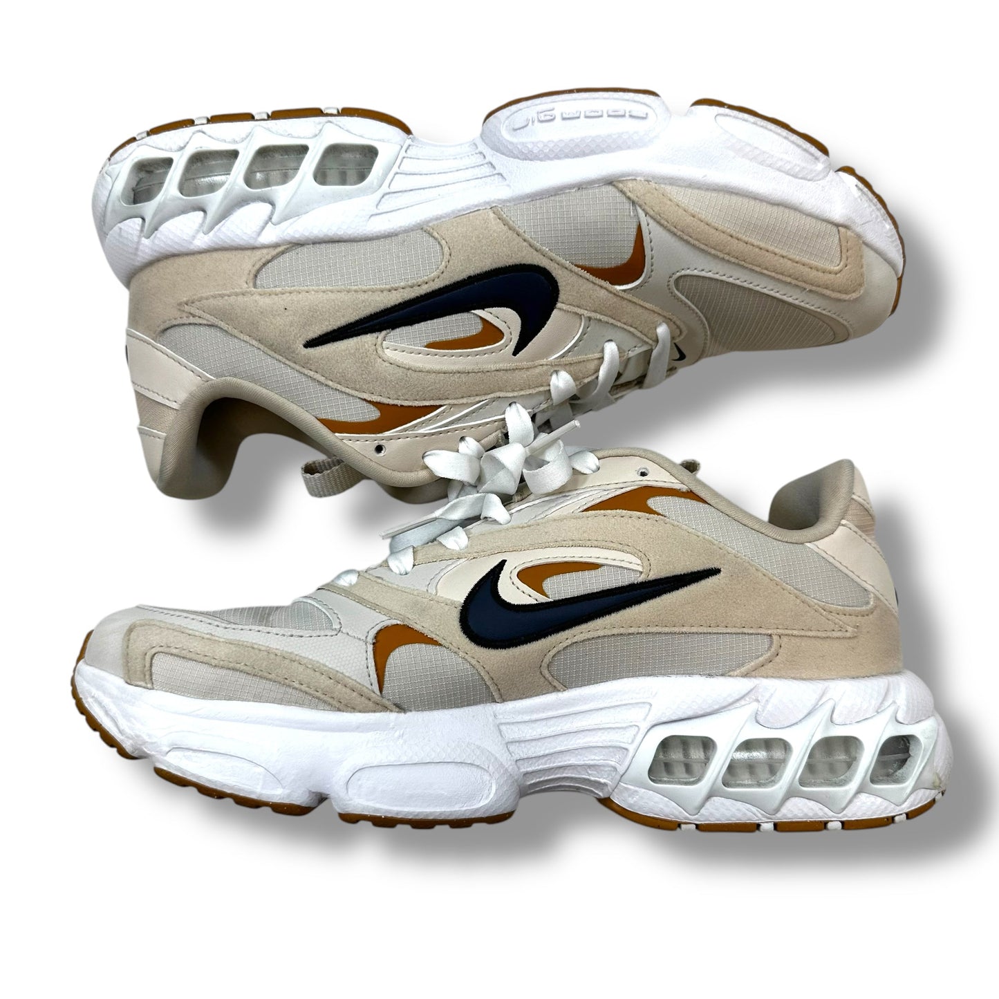 Shoes Athletic By Nike In Tan, Size: 8.5