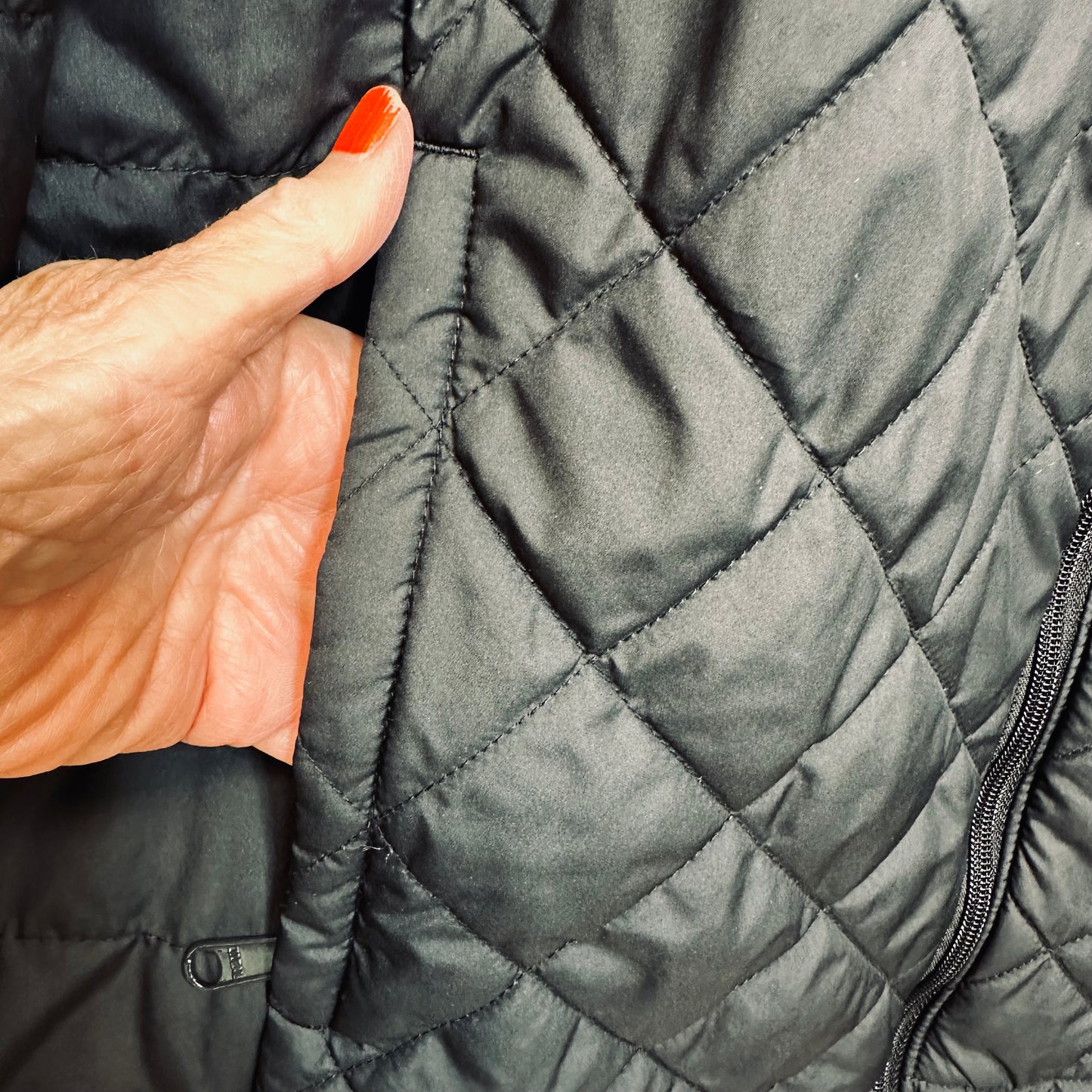 Black Coat Puffer & Quilted Columbia, Size 2x