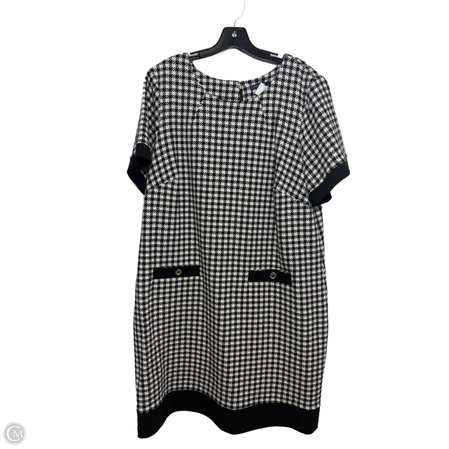 Dress Casual Short By Tommy Hilfiger In Black & White, Size: 18
