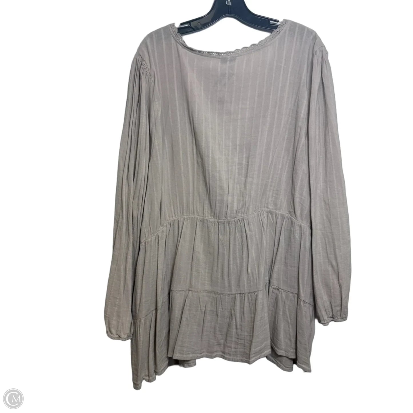 Top Long Sleeve By Torrid In Taupe, Size: 4x