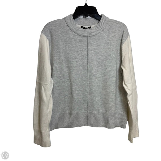 Sweater By Banana Republic In Grey & White, Size: L