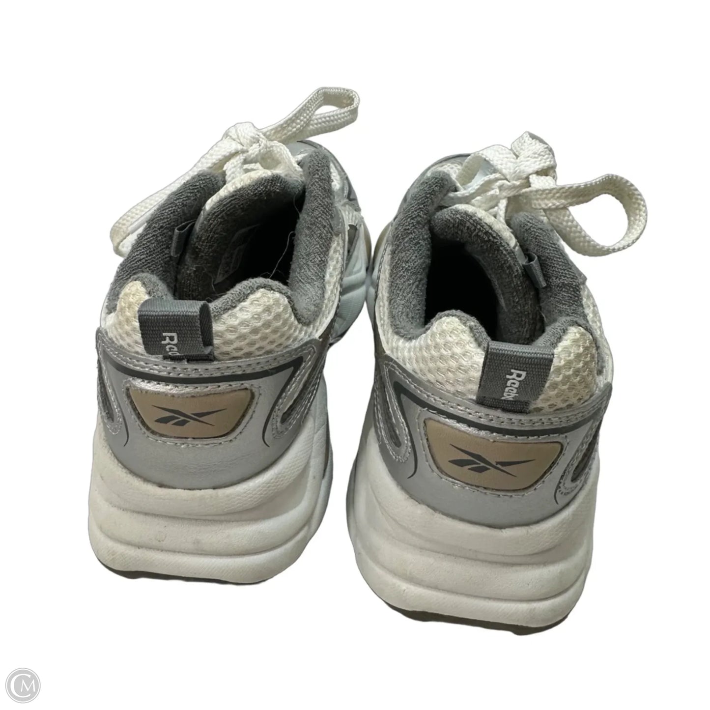Shoes Sneakers By Reebok In Silver & White, Size: 8