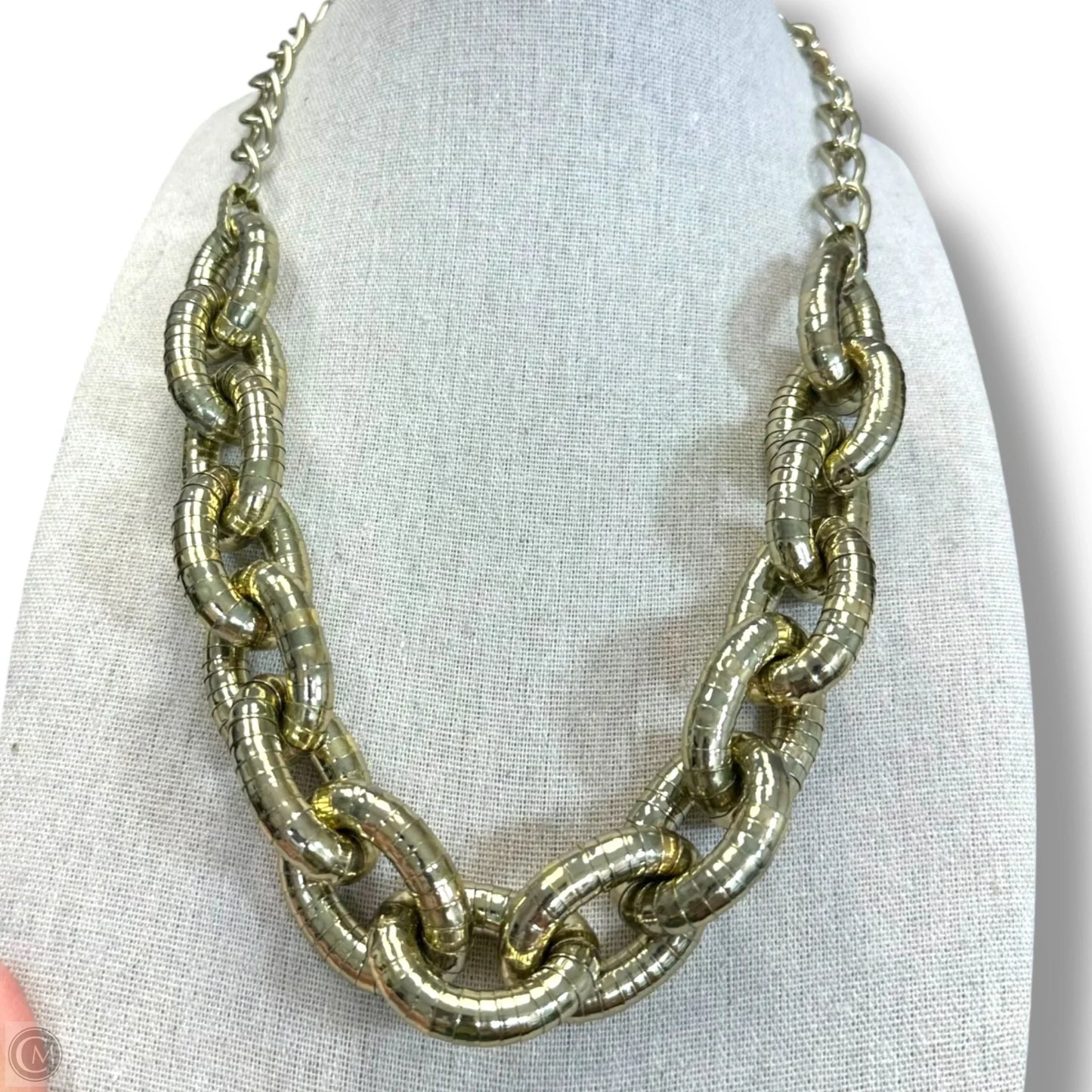 Necklace Chain By Clothes Mentor, Size: 02 Piece Set