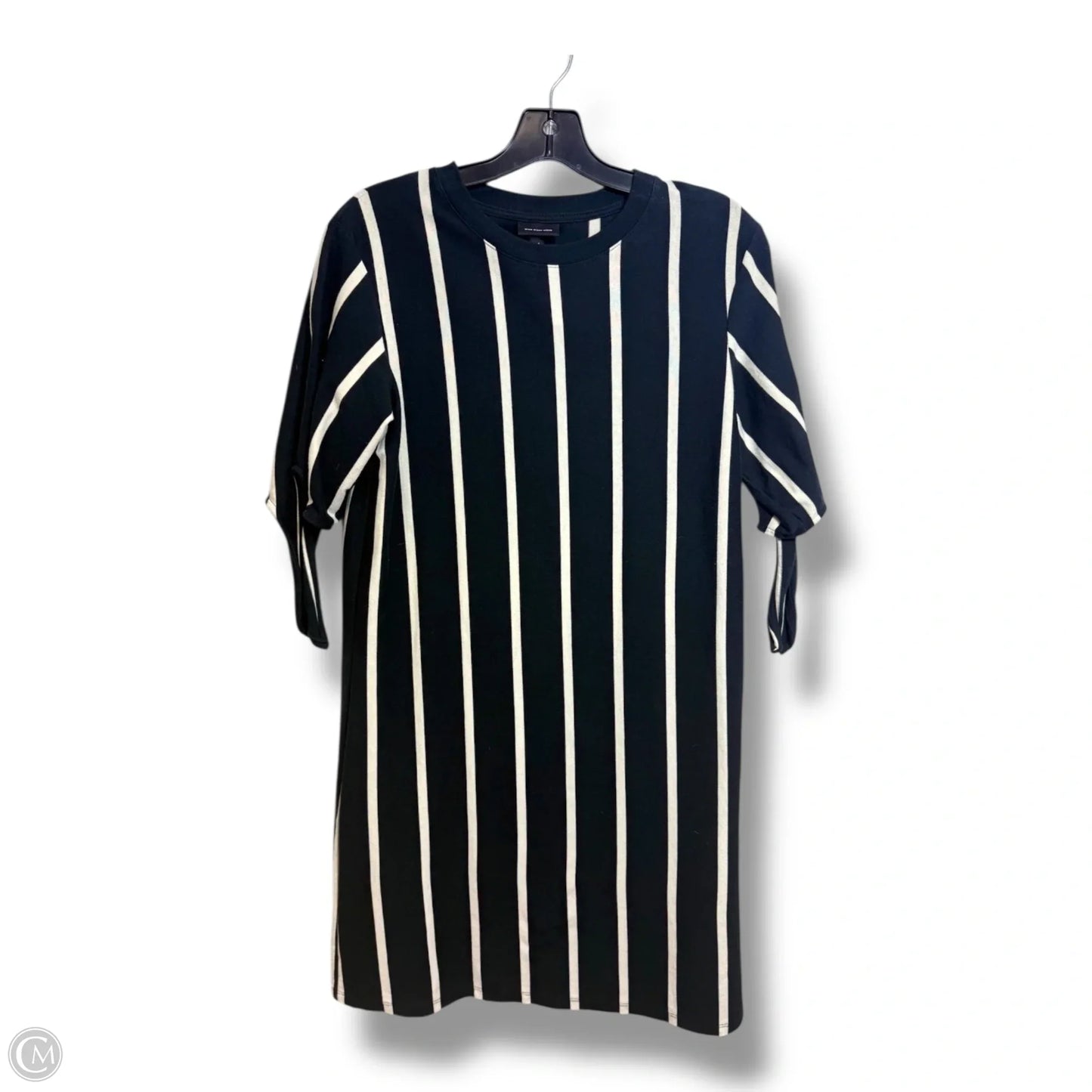 Dress Casual Short By Who What Wear In Black, Size: Xs