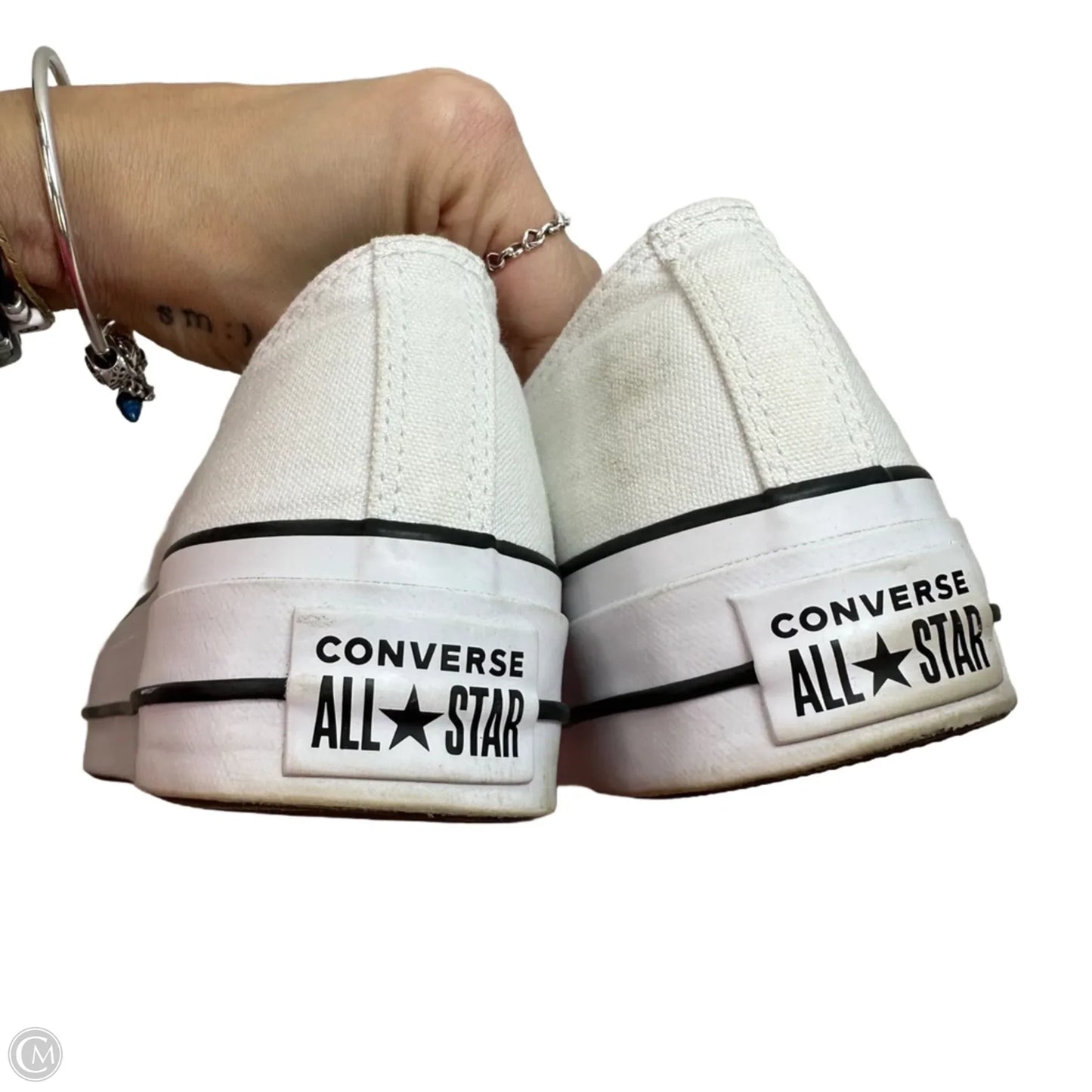 Shoes Sneakers By Converse In White, Size: 9