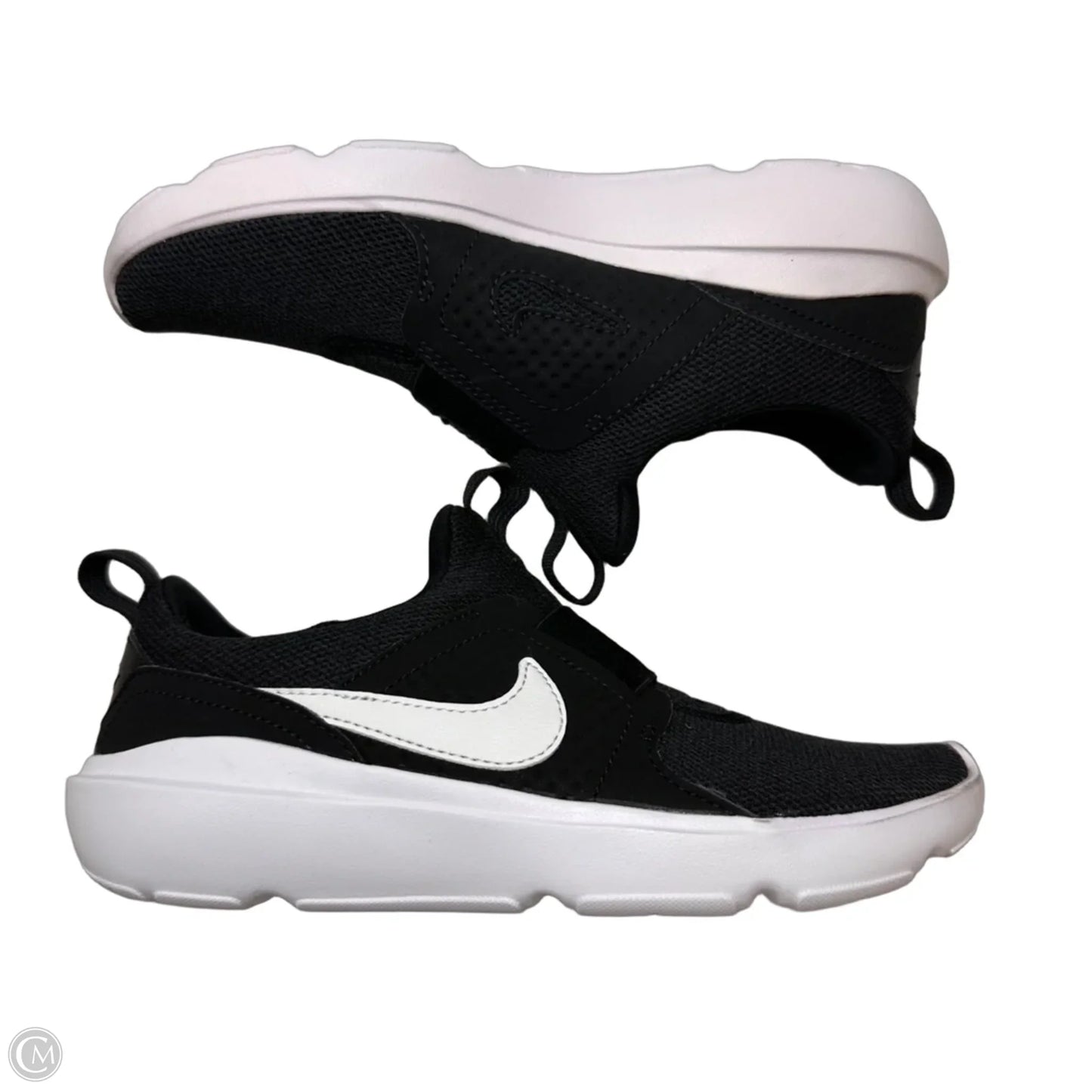 Shoes Athletic By Nike In Black, Size: 6