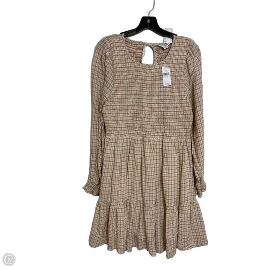 Dress Casual Short By American Eagle In Cream, Size: Xl