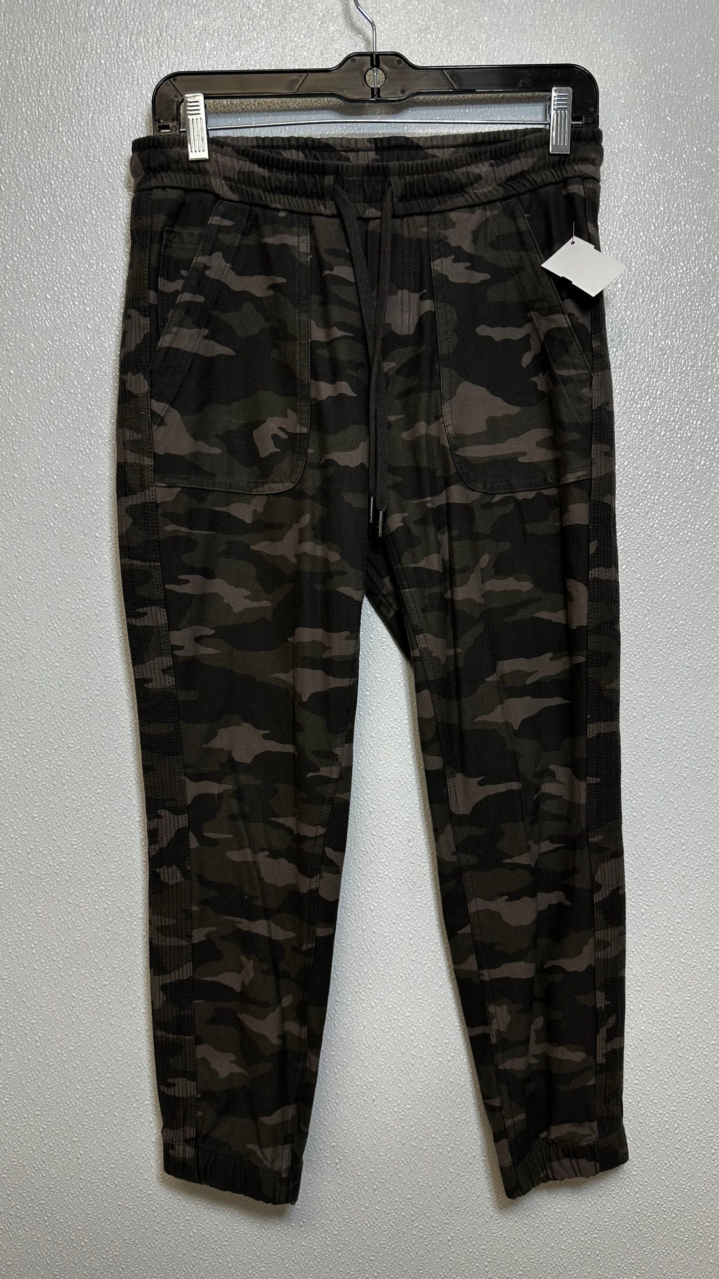 Athletic Pants By Athleta In Camoflauge, Size: 2petite