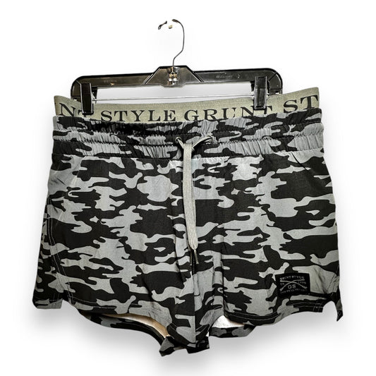 Athletic Shorts By Clothes Mentor In Camouflage Print, Size: Xl