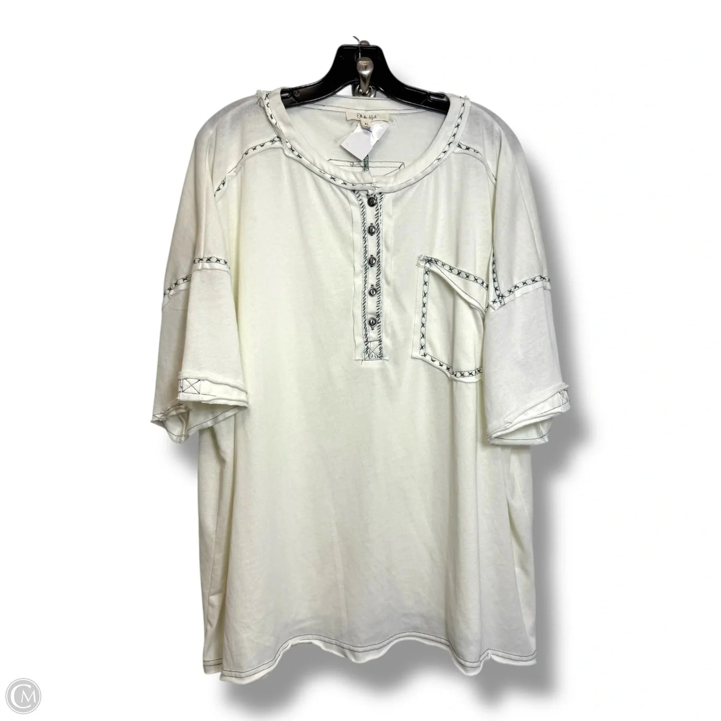 Top Short Sleeve By Oli & Hali In Ivory, Size: Xl