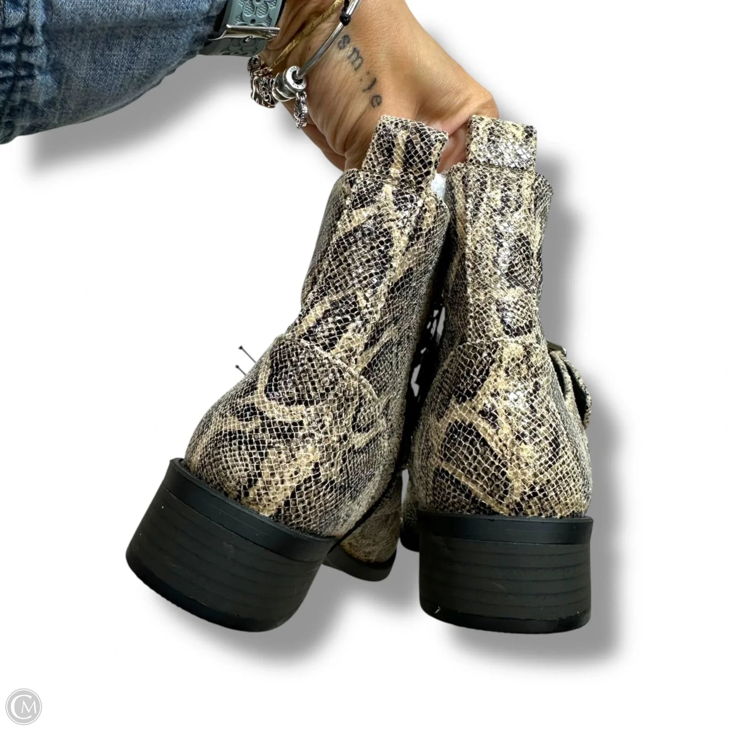 Boots Ankle Flats By Express In Snakeskin Print, Size: 7