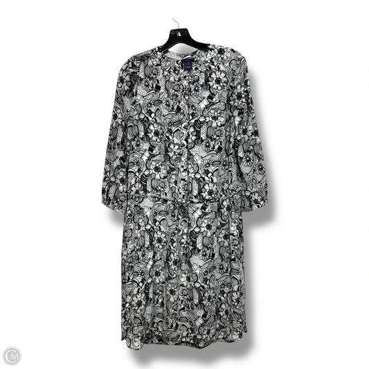 Dress Casual Short By Not Your Daughters Jeans In Black & White, Size: S