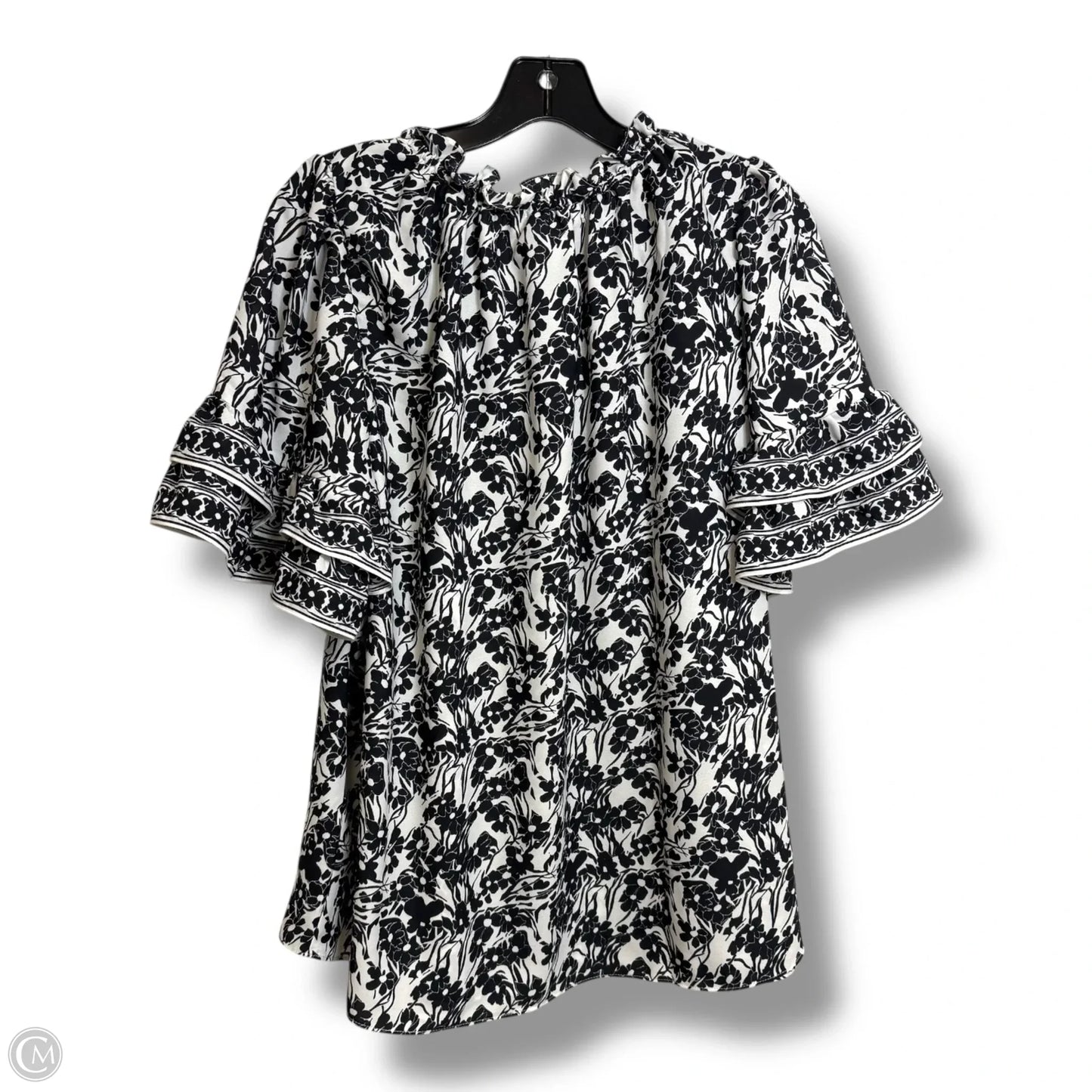 Top Short Sleeve By Max Studio In Black, Size: 1x