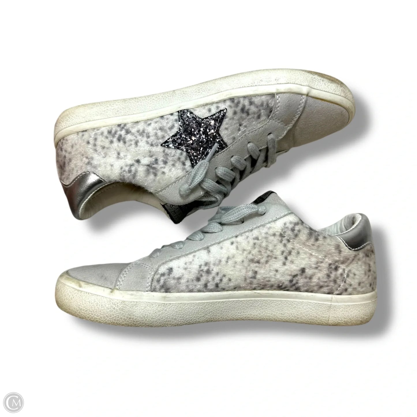 Shoes Sneakers By Vintage Havana In Silver, Size: 7