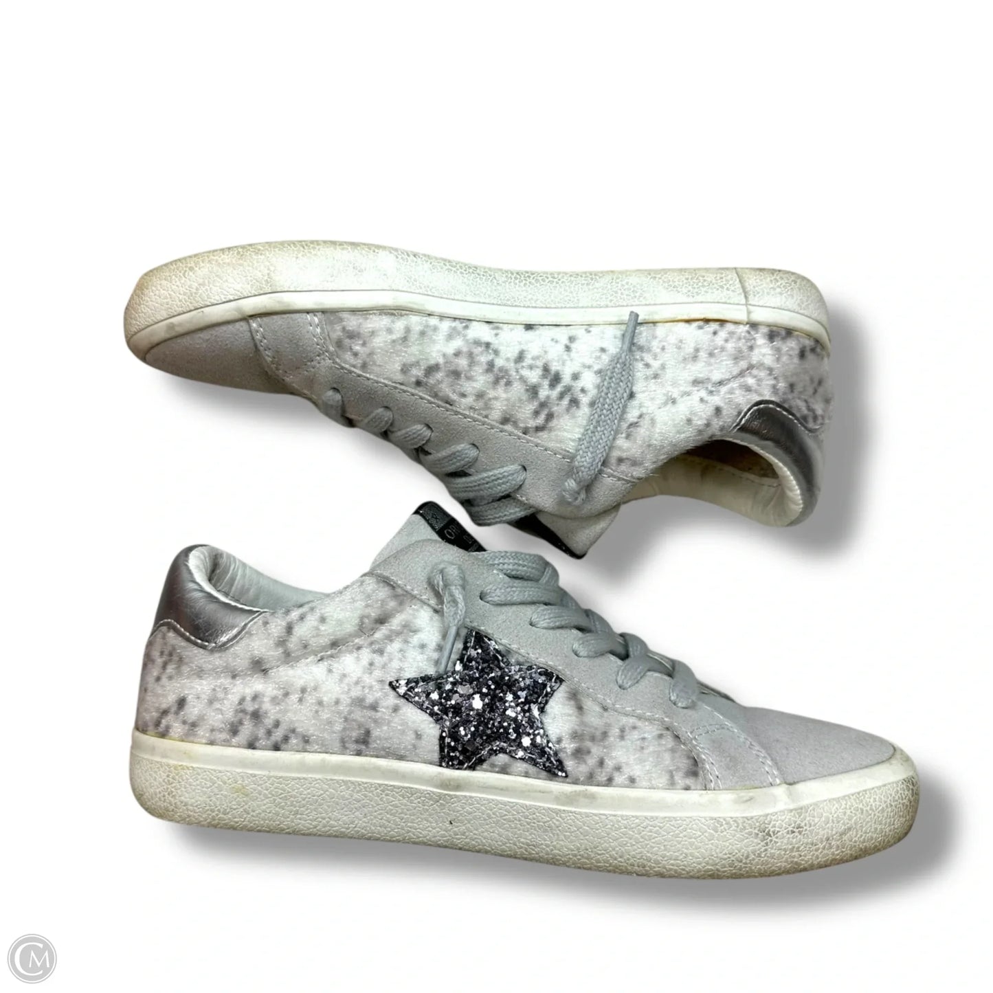 Shoes Sneakers By Vintage Havana In Silver, Size: 7