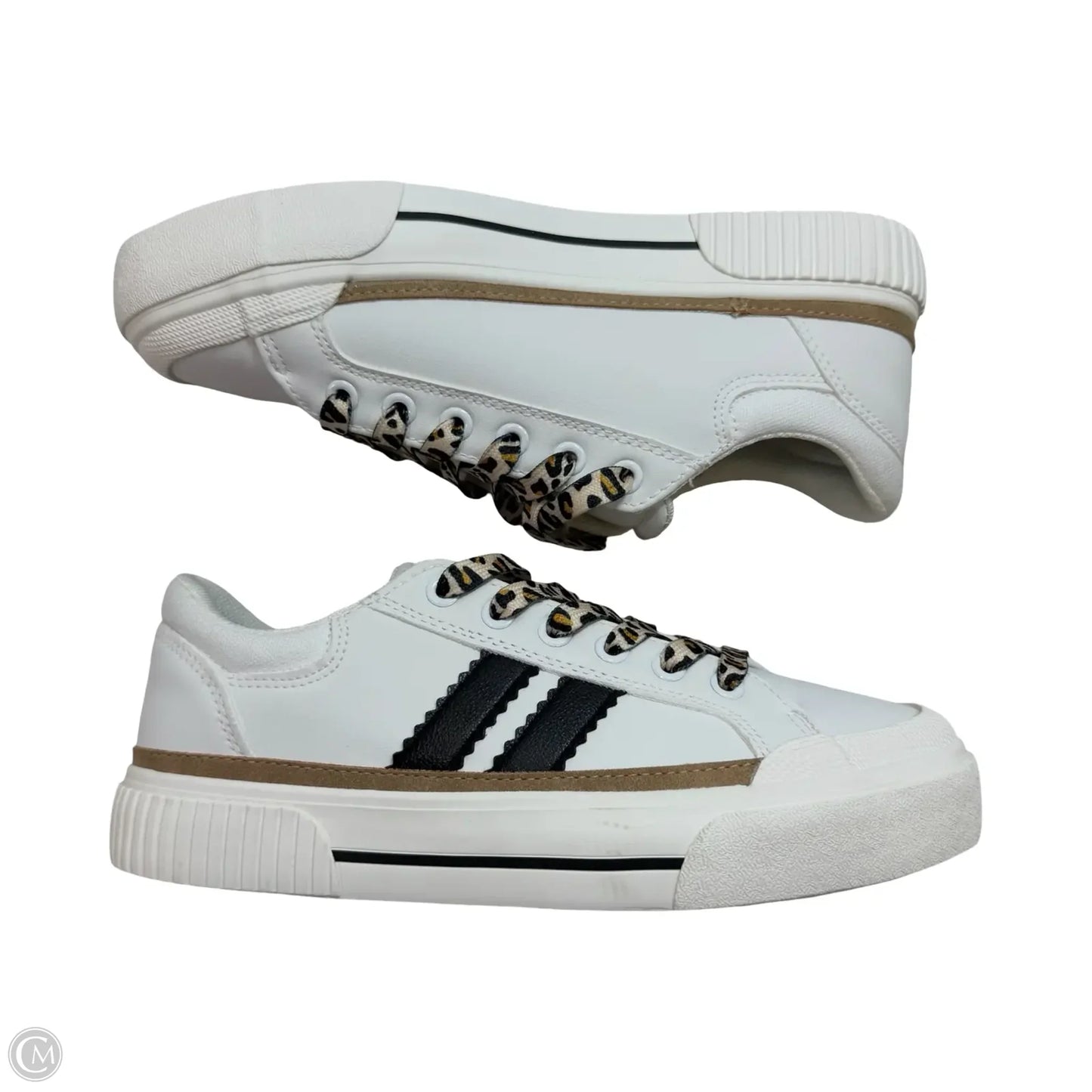 Shoes Sneakers By Corkys In White, Size: 7
