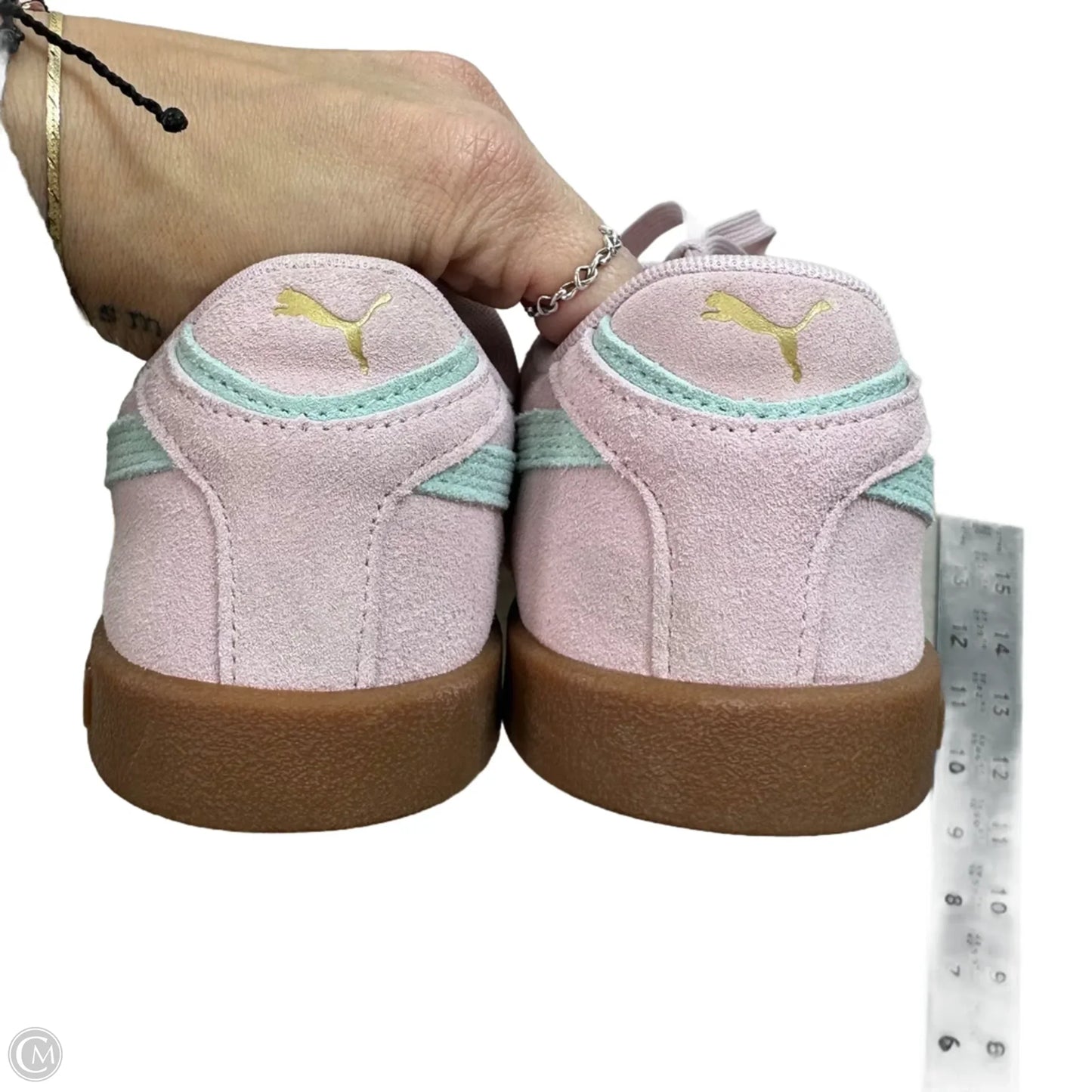 Shoes Sneakers By Puma In Pink, Size: 9.5