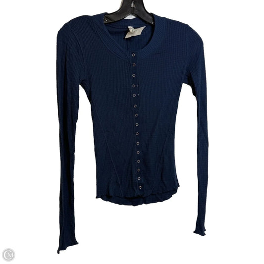 Top Long Sleeve By Free People In Blue, Size: Xs