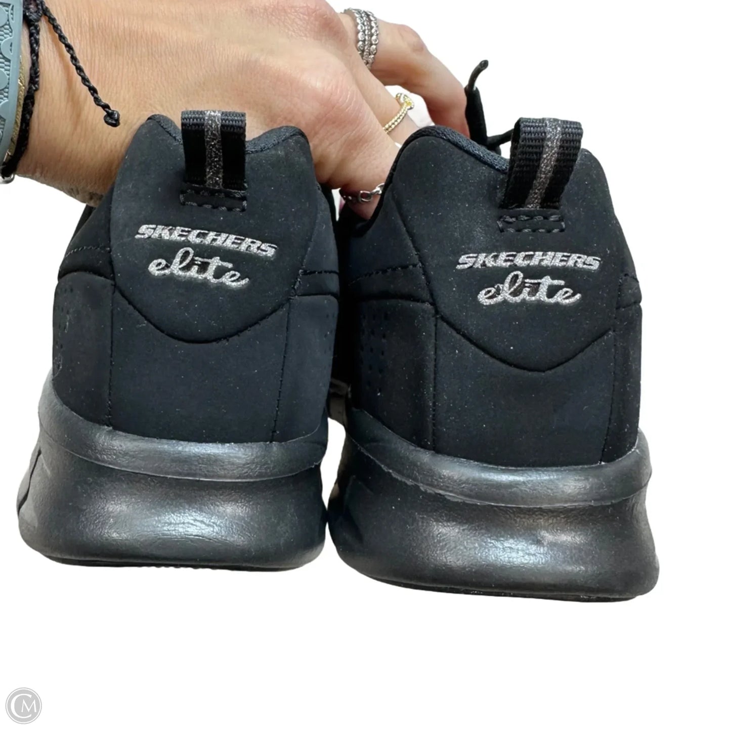 Shoes Sneakers By Skechers In Black, Size: 9