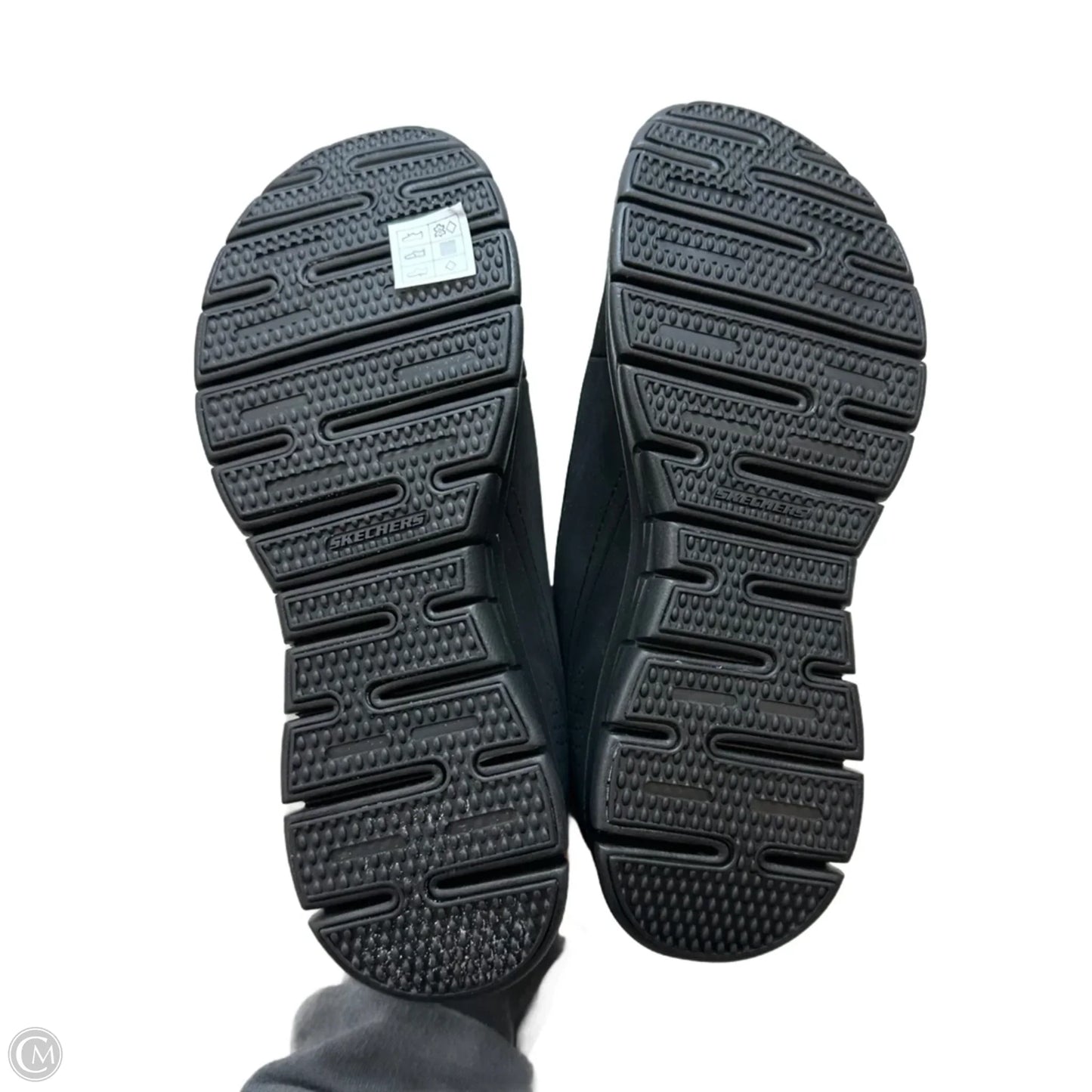 Shoes Sneakers By Skechers In Black, Size: 9